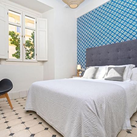 Genteel Home Cervantes Malaga Luaran gambar