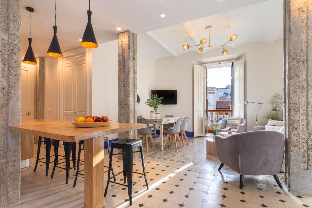 Genteel Home Cervantes Malaga Luaran gambar